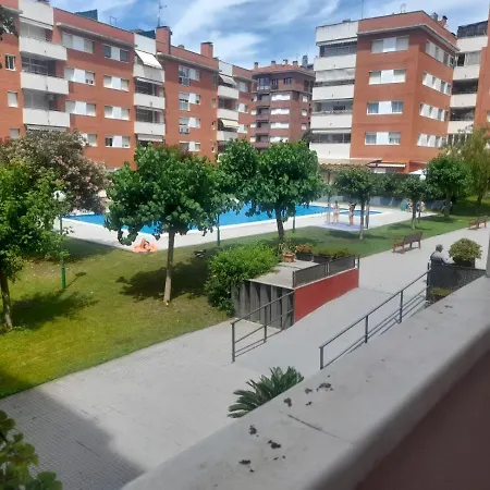 3 Con Piscina Apartamento