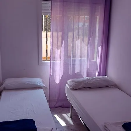 3 Con Piscina Apartman *